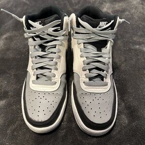 Boys/Mens/Womens Nike Shoes